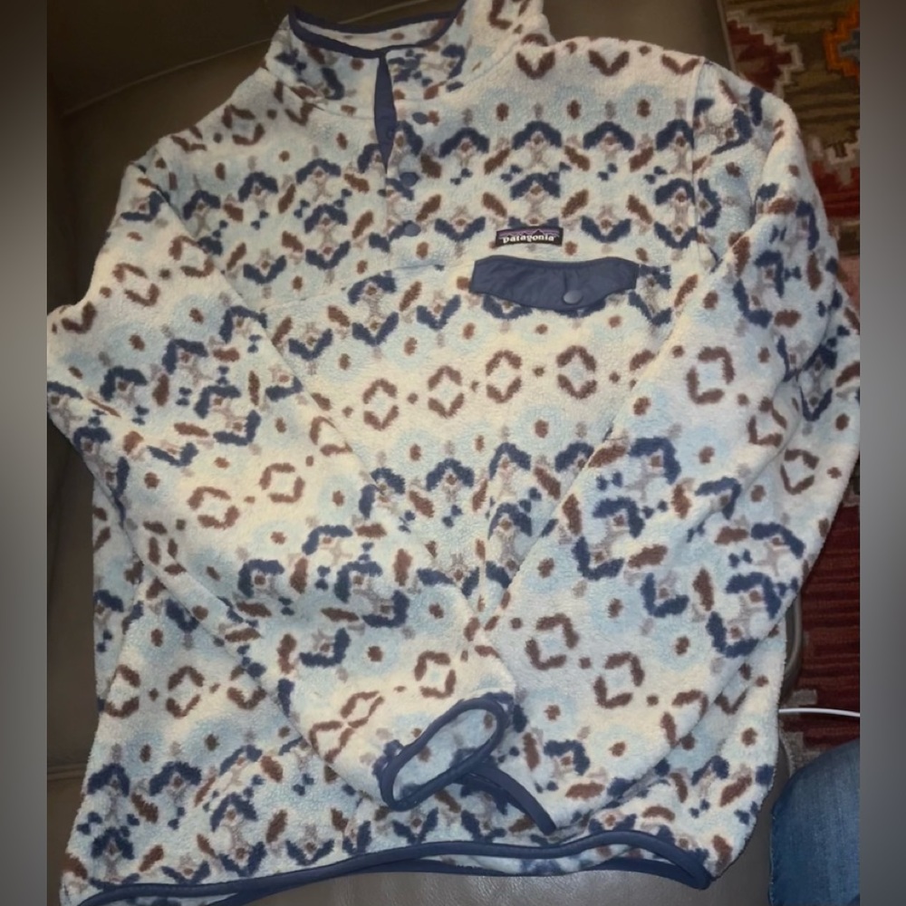 Patagonia Women’s Blue Tie Dye Exclusive Synchilla Snap T Fleece Size Medium